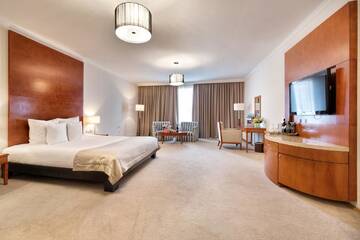 Полулюкс в  Lopota Lake Resort & Spa